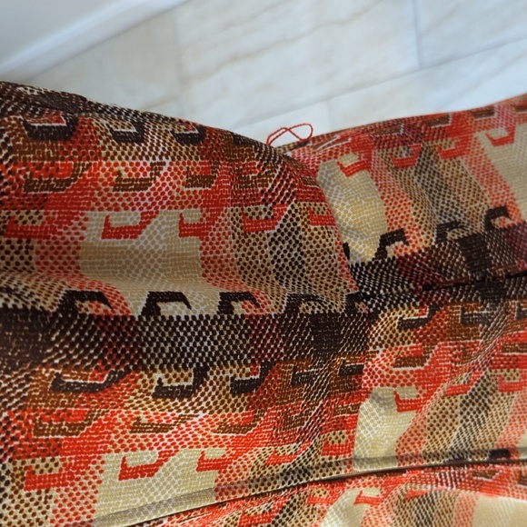 Vintage pattern dress - Picture 6 of 9